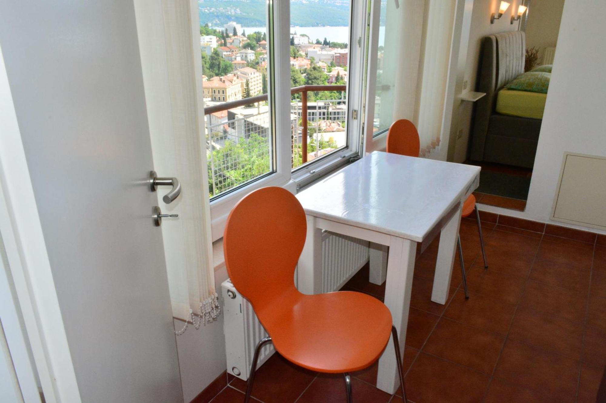 Apartments Zigulic Opatija Bilik gambar
